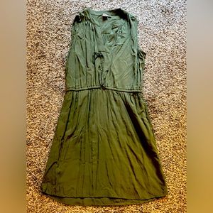 Gap Sage Green Dress in Medium Petite